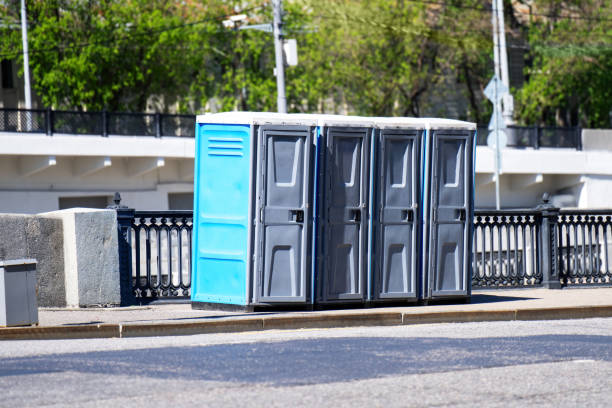 Portable Toilet Options We Offer in Tioga, TX